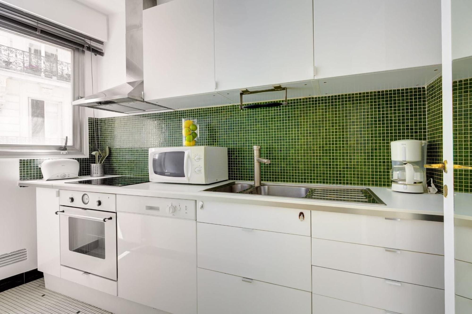 St Germain & Le Bon Marche With Balcony - Cityapartmentstay Paříž Exteriér fotografie